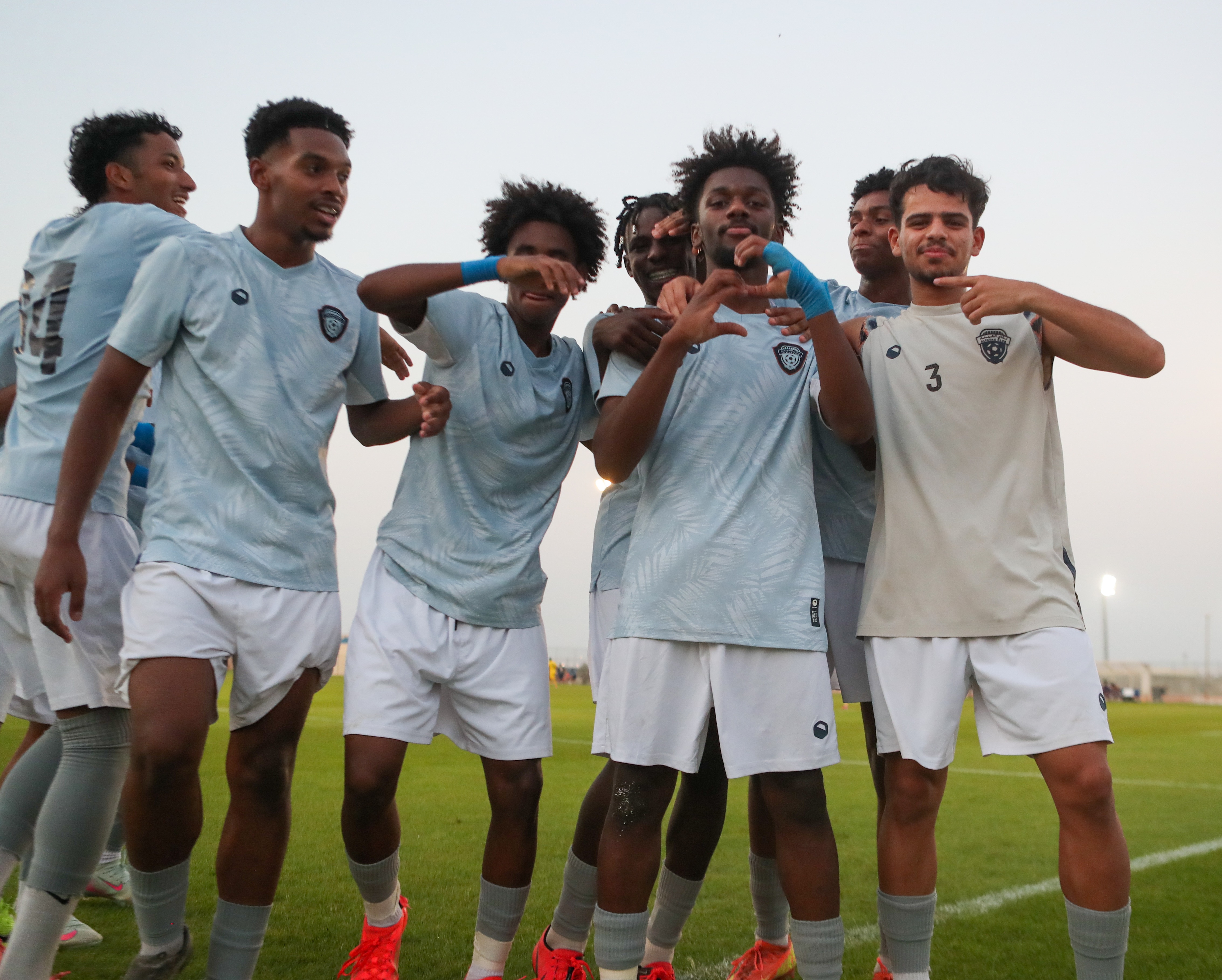 الفيحاء‬⁩ تحت 18 سنة يكسب لقاء نظيرة نادي الجيل بستة أهداف .