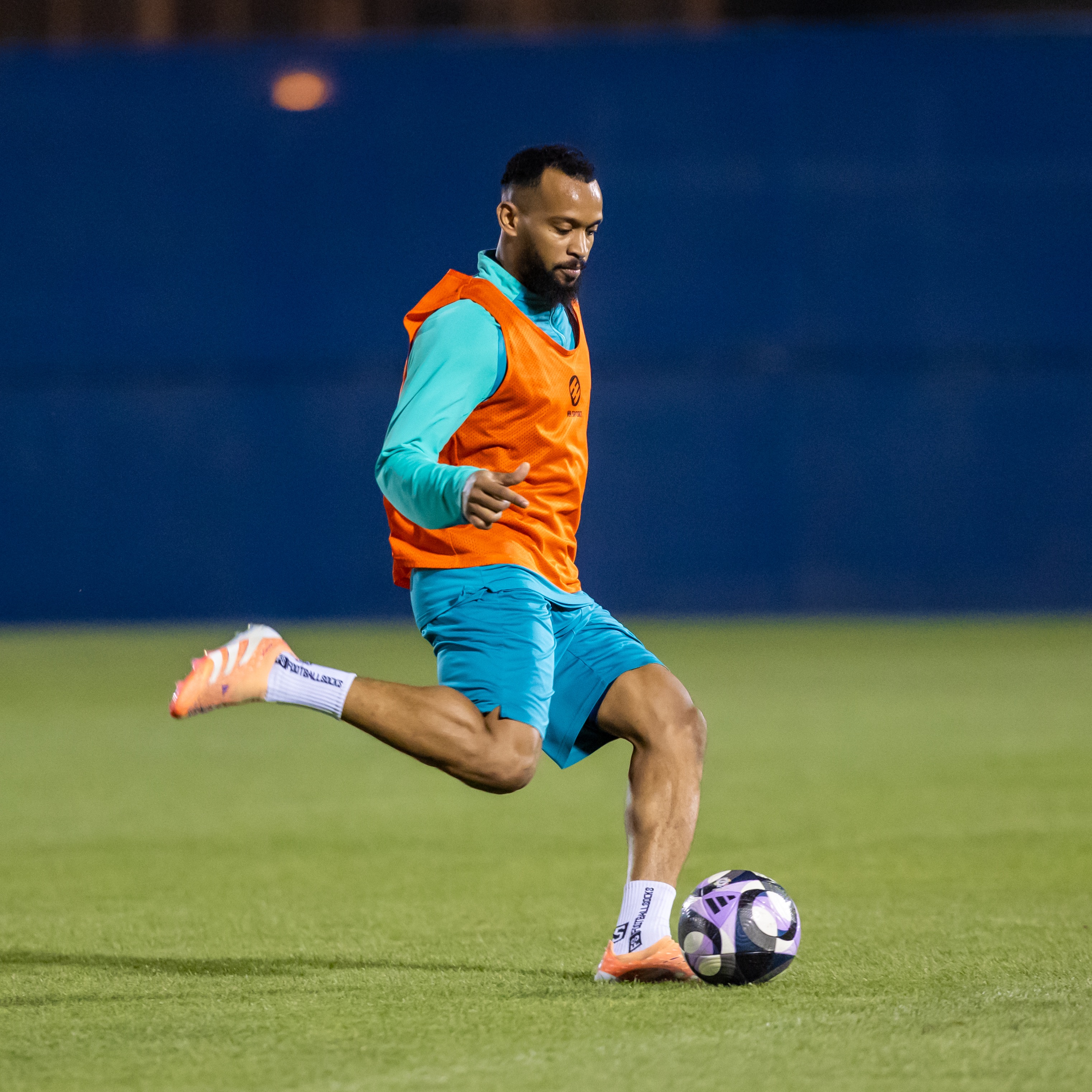 الفيحاء يجري مرانه الاخير قبل ودية الهلال