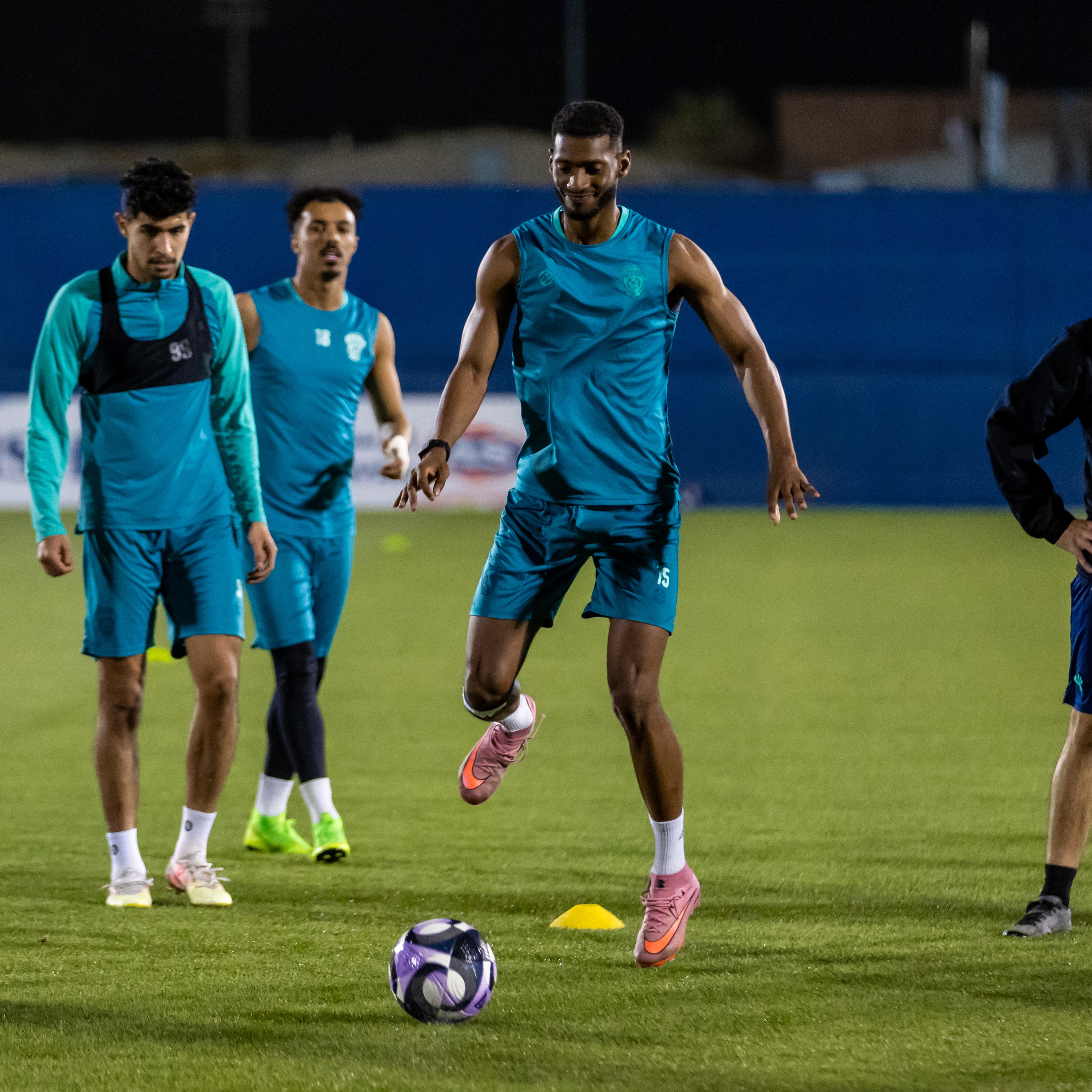 الفيحاء يجري مرانه الاخير قبل ودية الهلال