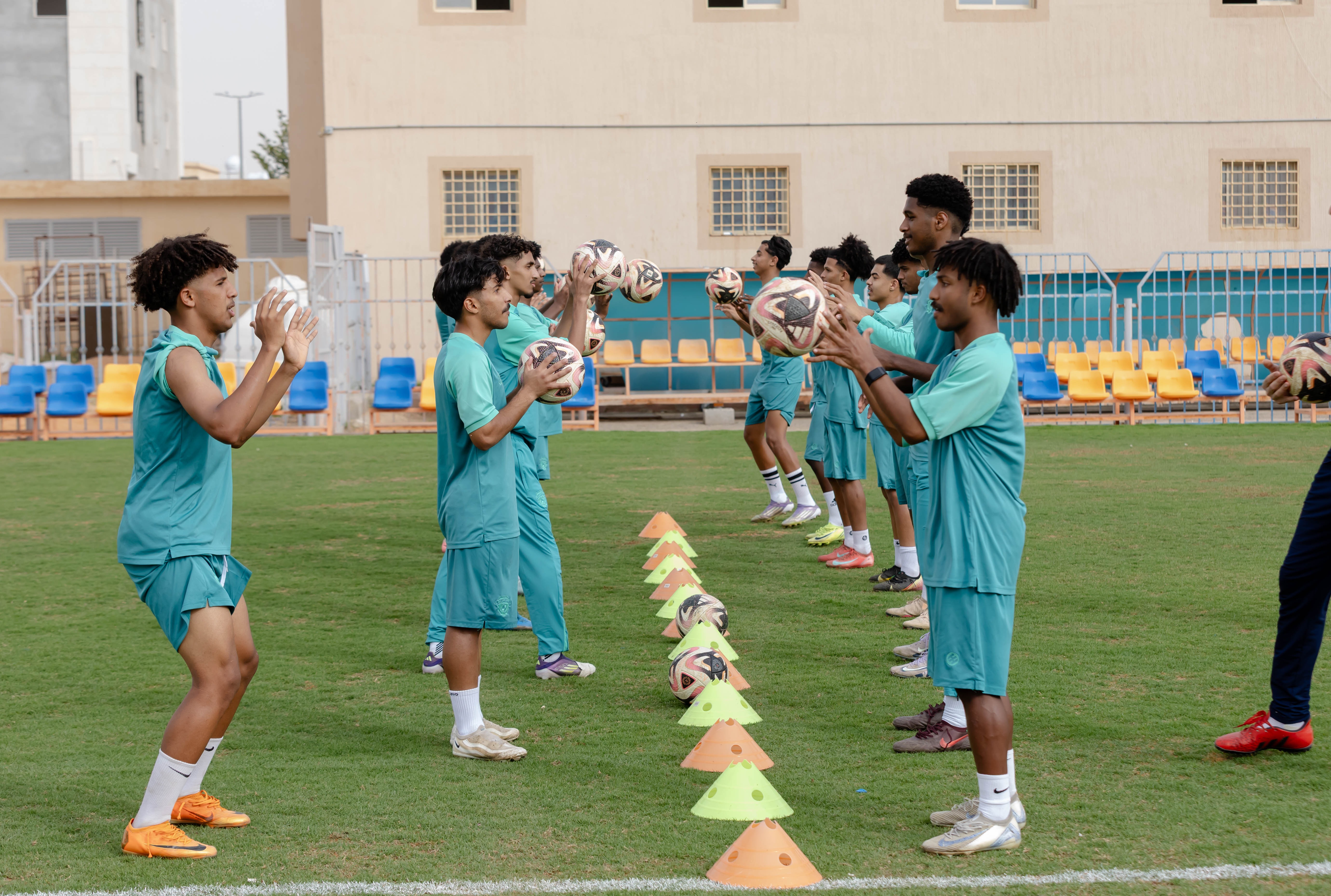 الفيحاء يجري تمرينه الرئيس لمواجهة نظيرة الوحدة