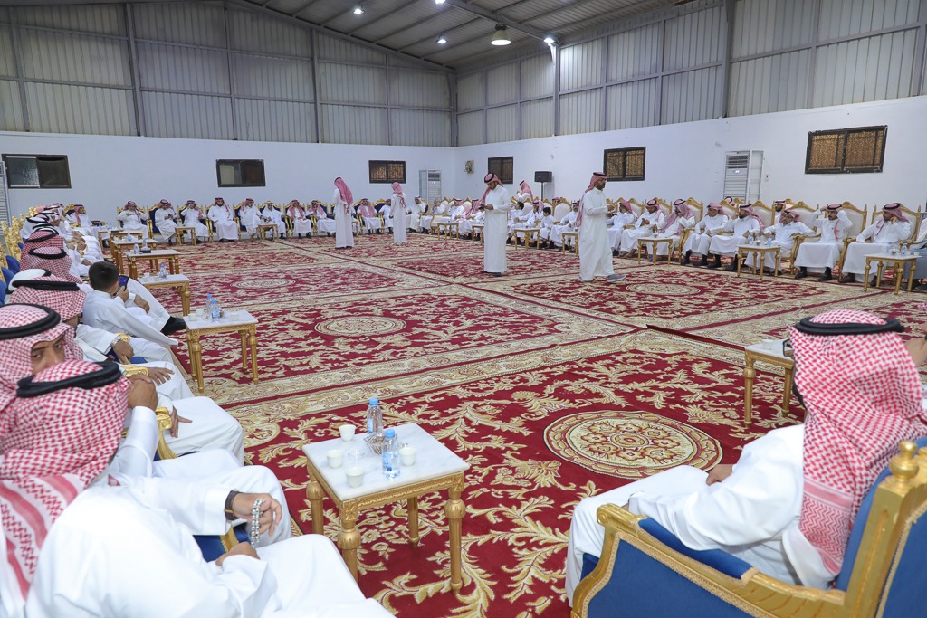 وسط حضور كبير من أهالي المجمعة ومحبي النادي الفيحاء يقيم حفل المعايدة السنوي