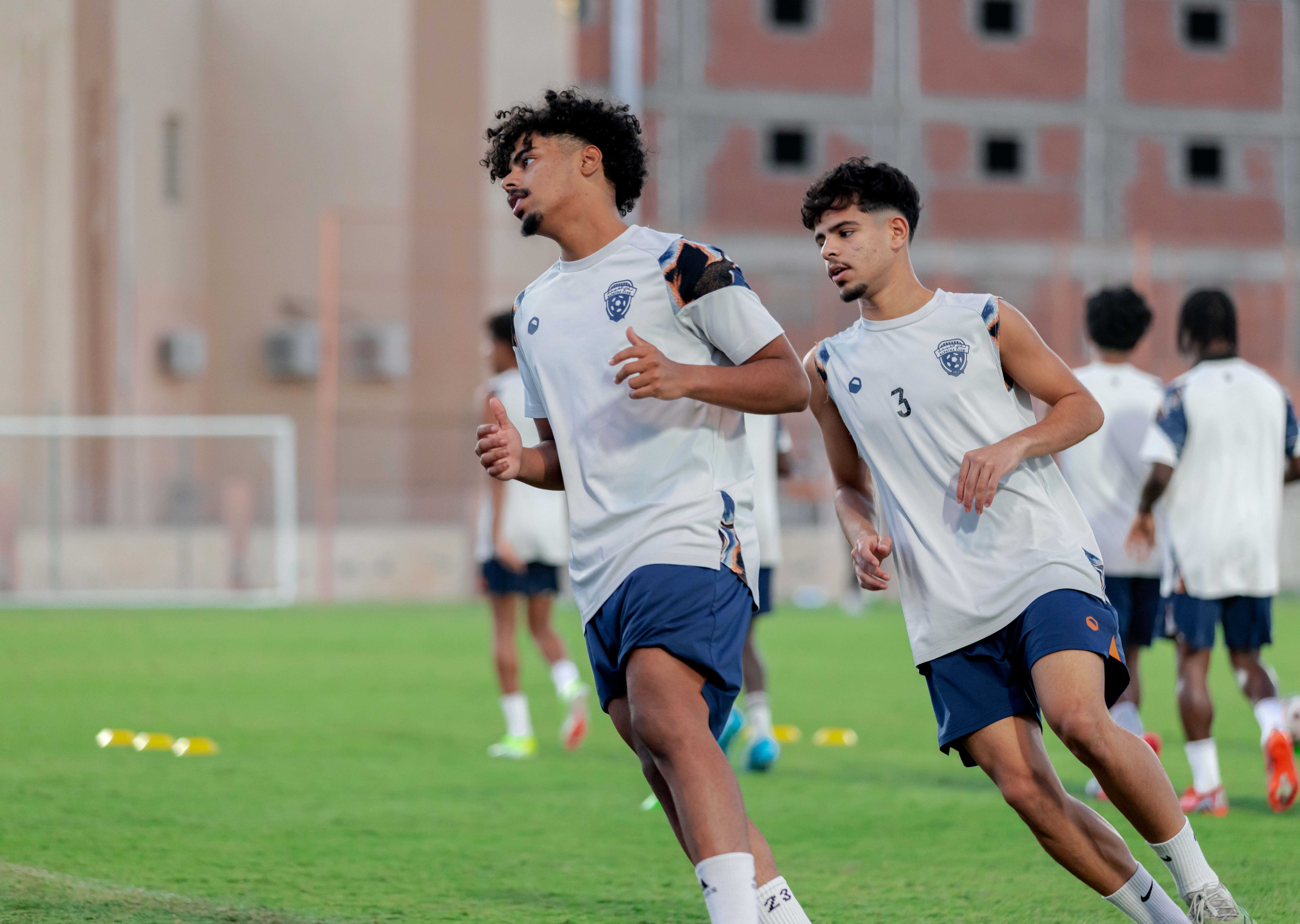 الفيحاء تحت 18 سنة يجري تمرينه الرئيس لمواجهة نظيره نادي الاتحاد