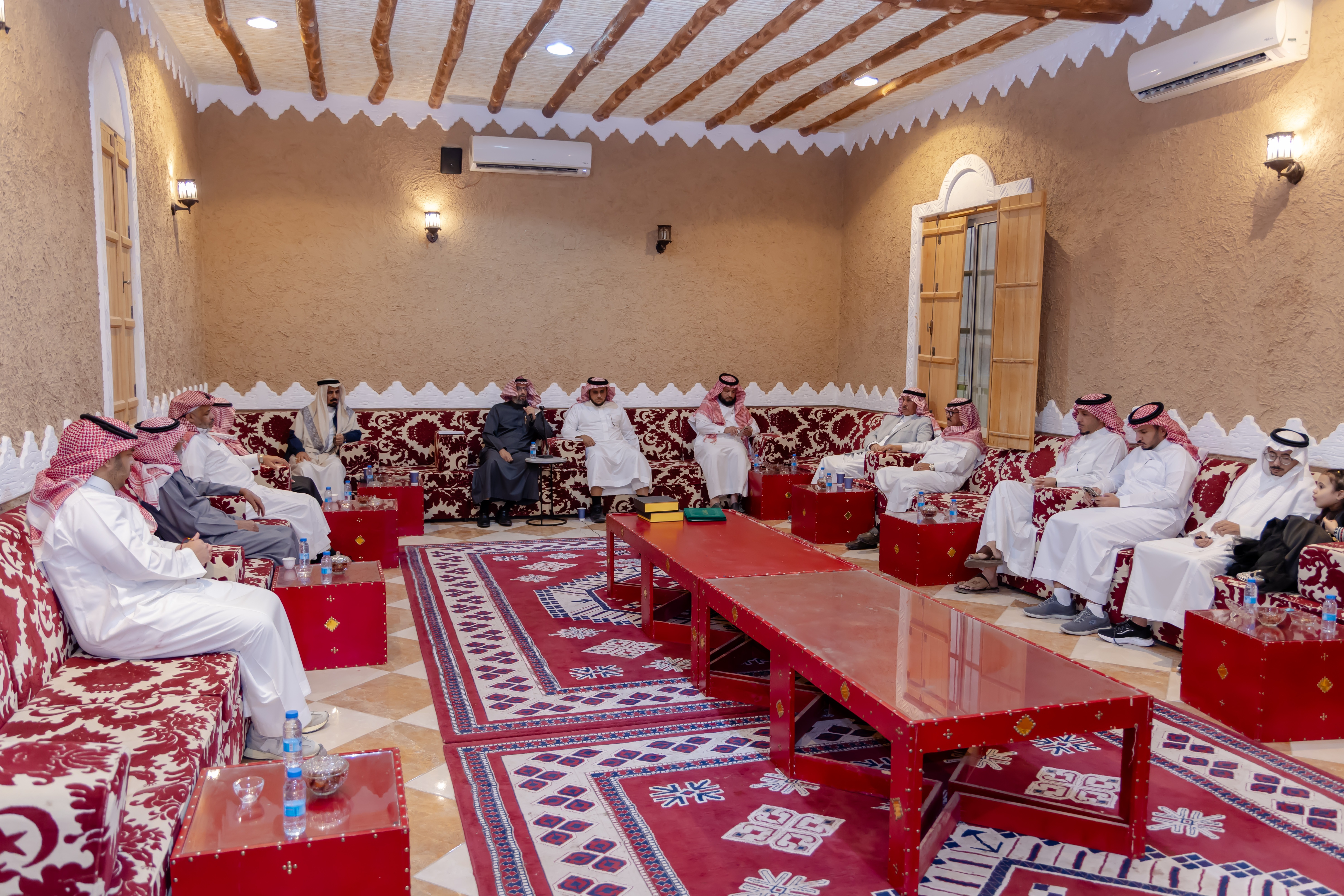 الفيحاء يستضيف محاضرة أدبية بمناسبة يوم التأسيس