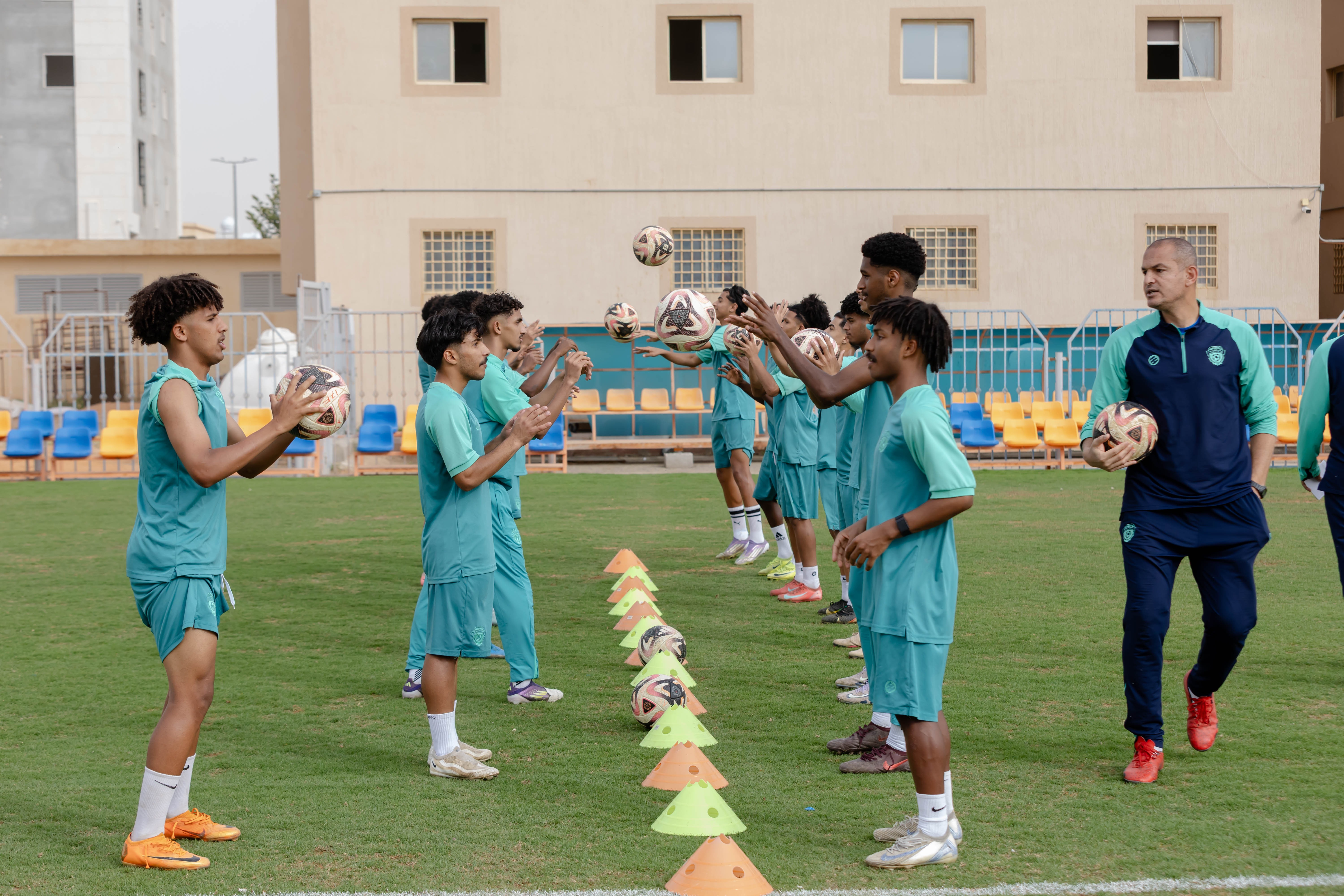 الفيحاء يجري تمرينه الرئيس لمواجهة نظيرة الوحدة