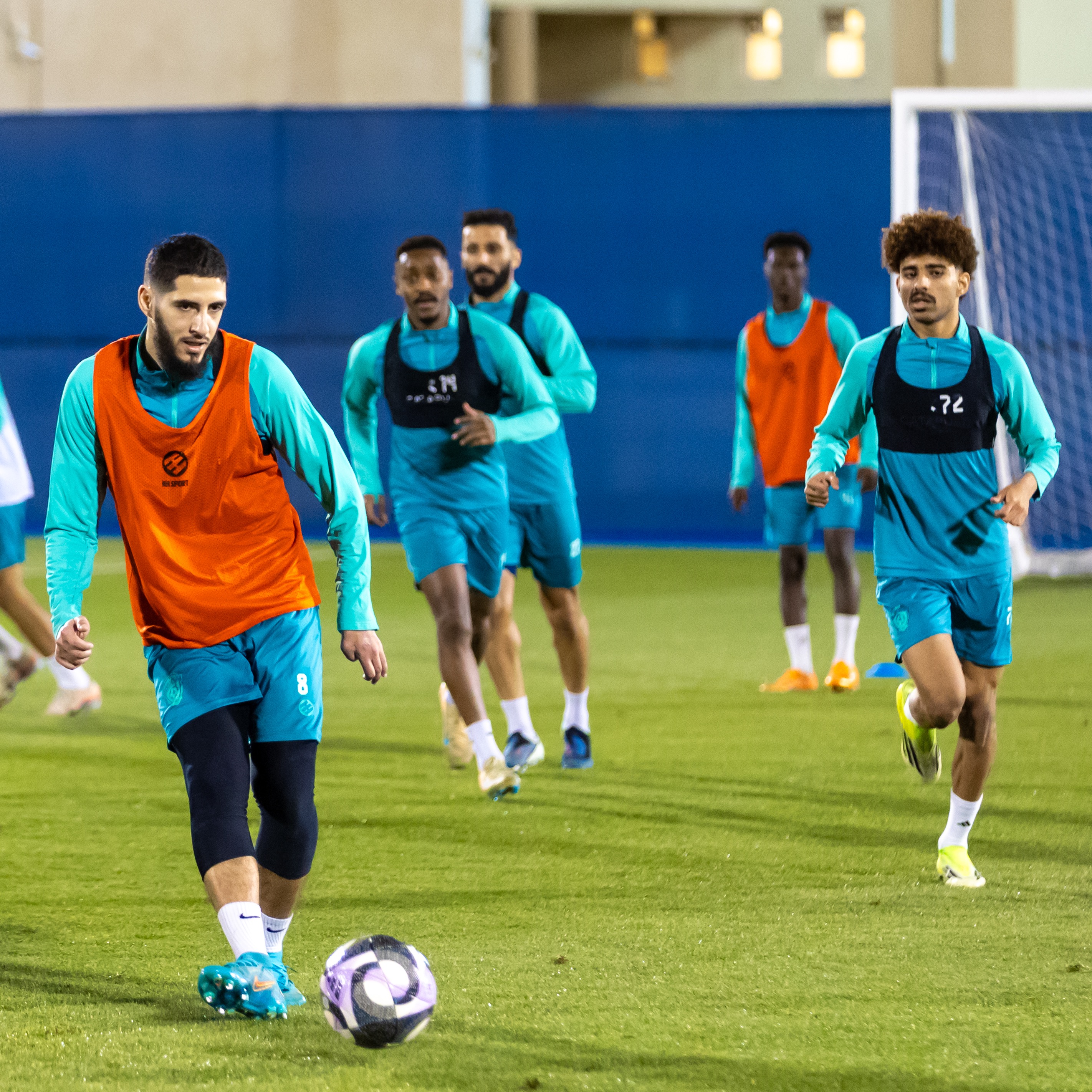 الفيحاء يستأنف تدريباته على ملعب معالي الشيخ عبدالعزيز التويجري بالنادي