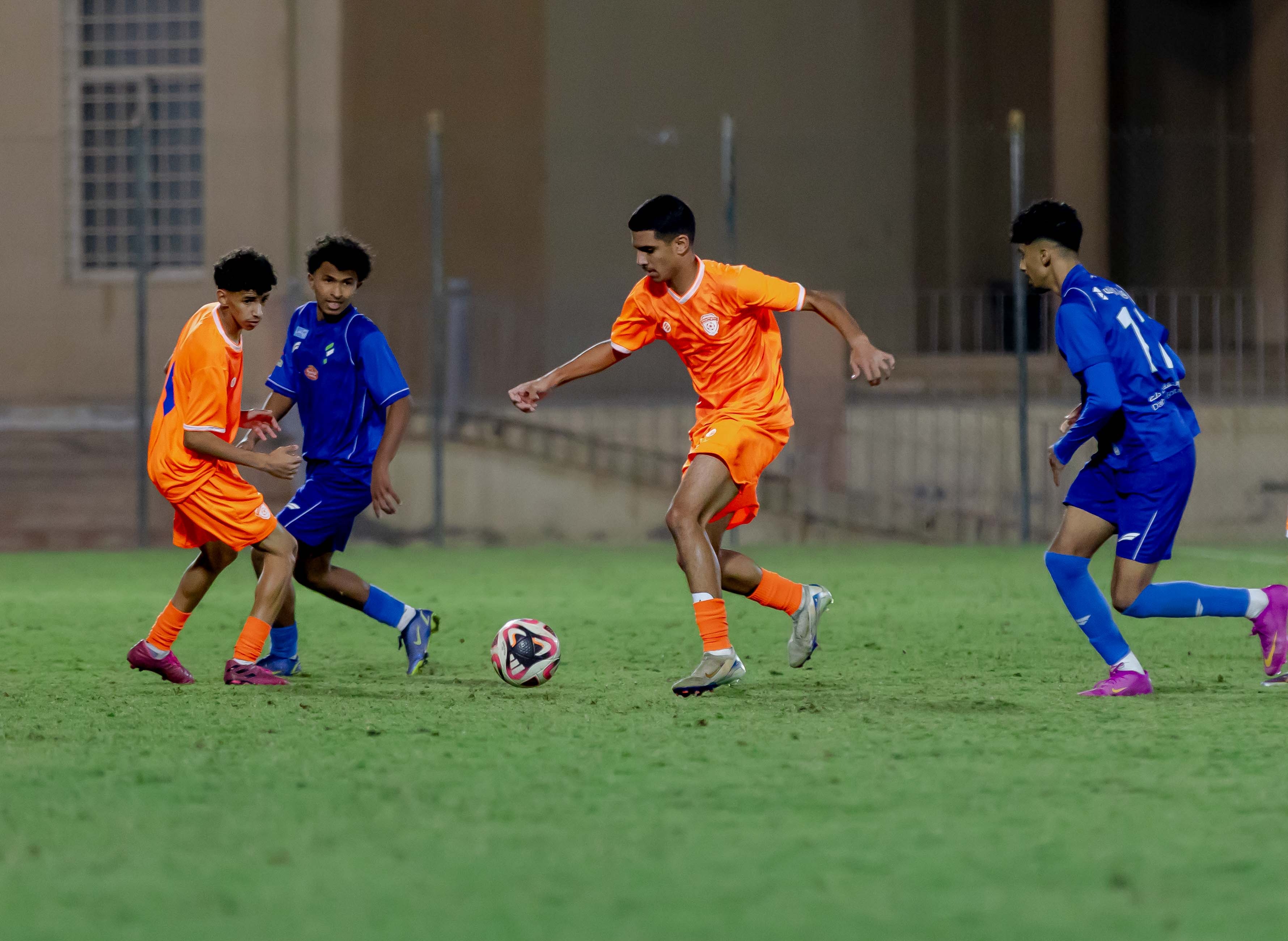 الفيحاء تحت 16 سنة يتعادل سلبياً امام نظيره نادي الفتح