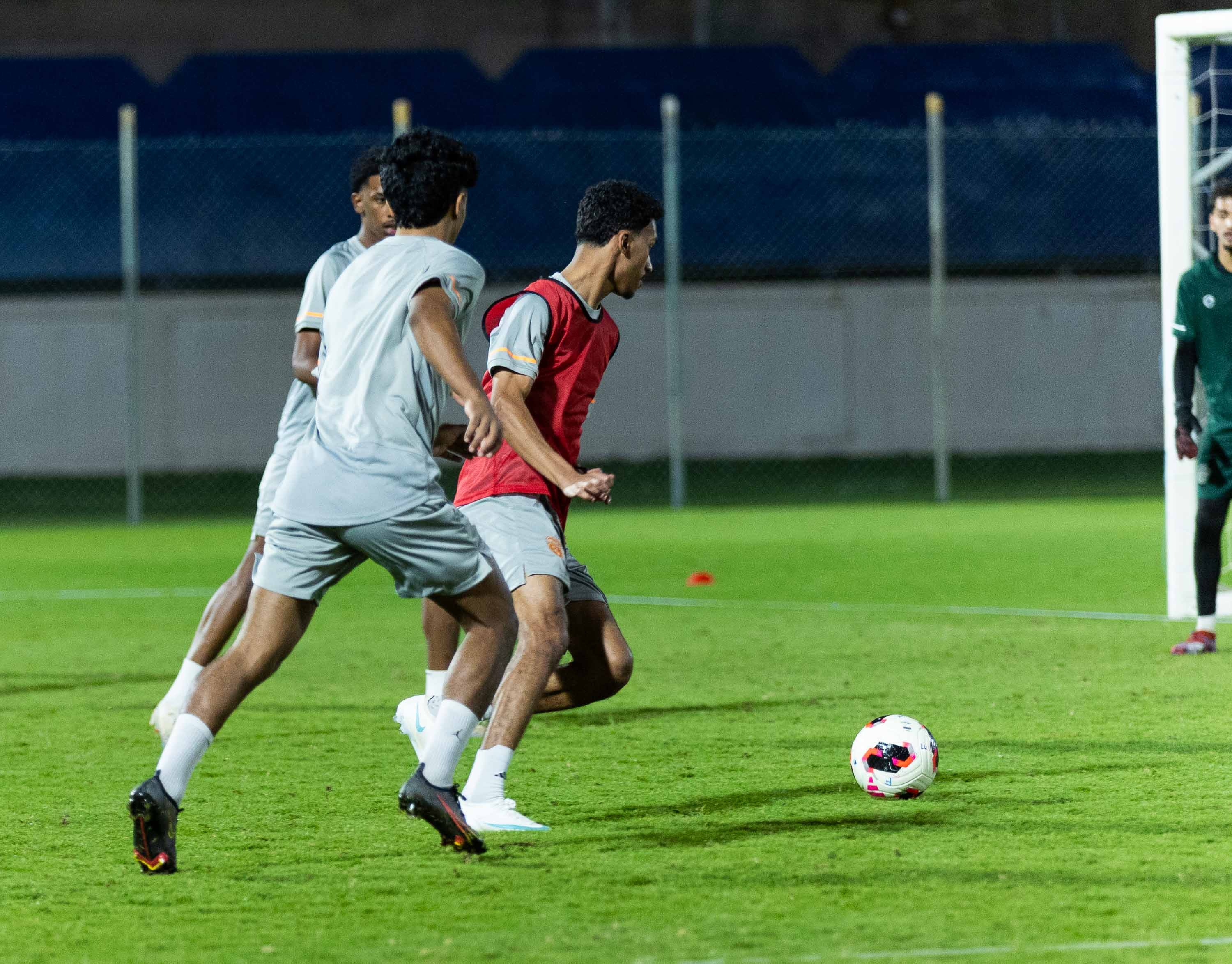 الفيحاء U21 ينهي تحضيراته استعدادًا لملاقاة الهلال .