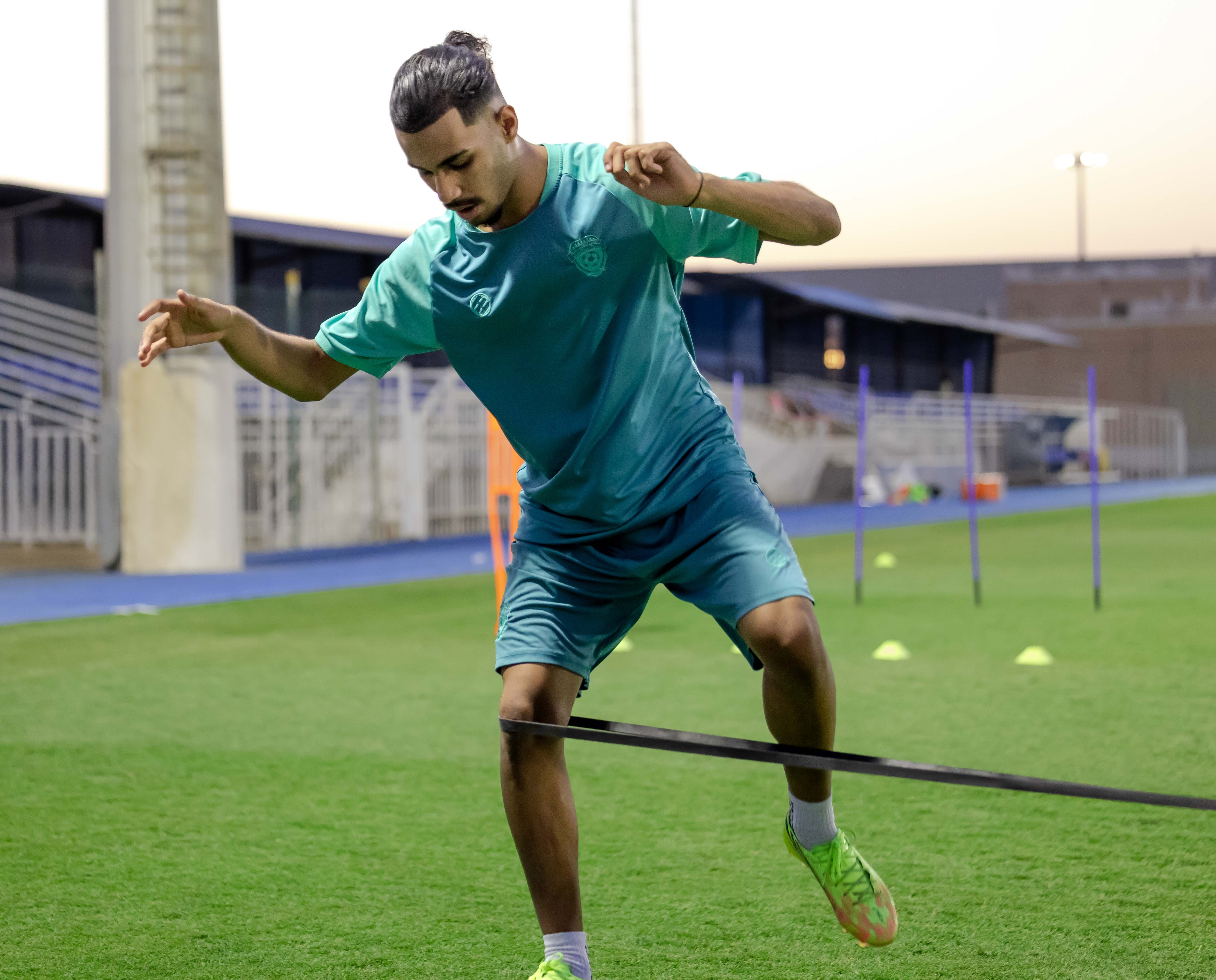 الفيحاء U21 يُجري تمرينه الرئيس استعدادًا لملاقاة النجمة .