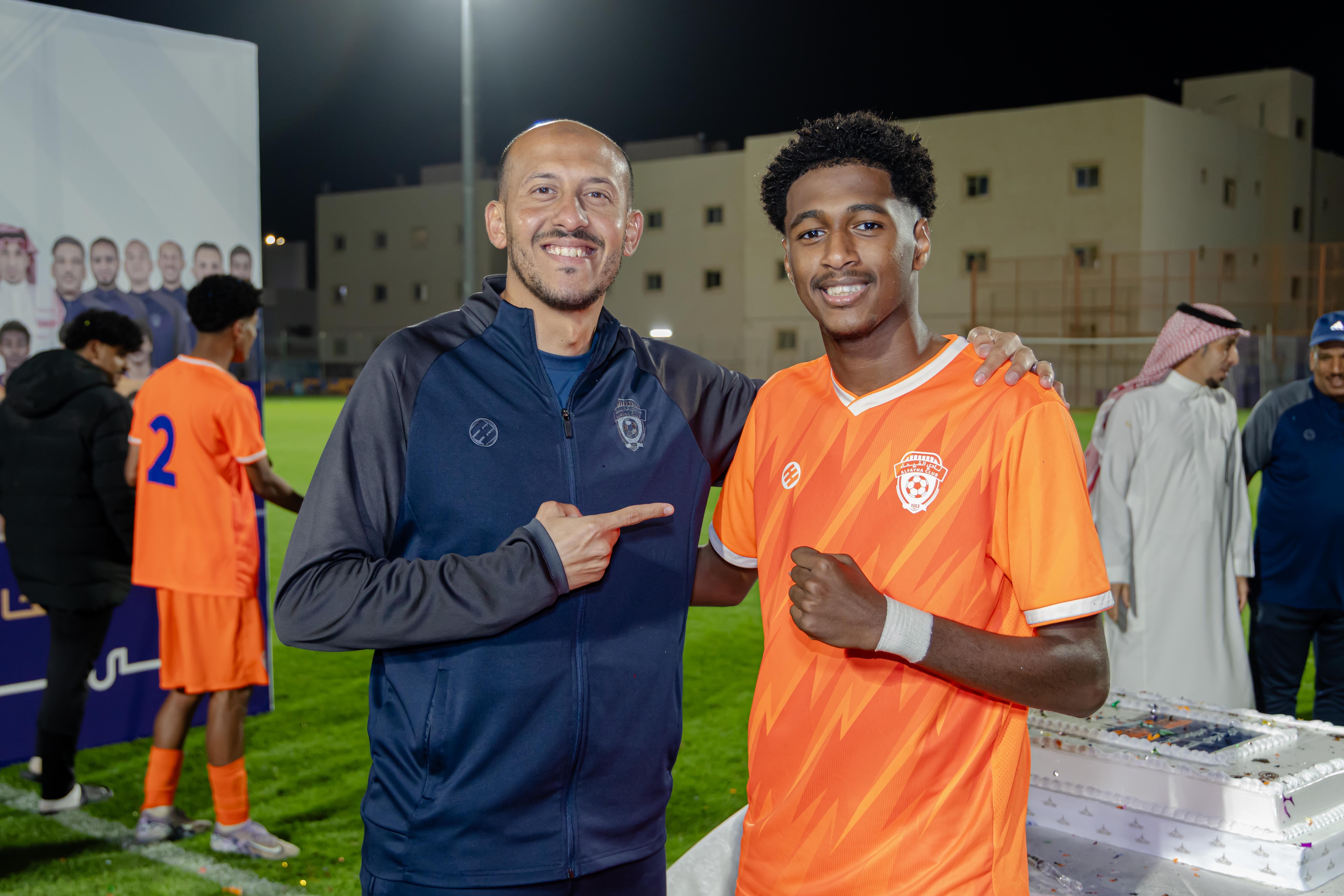 الفيحاء يحتفي بصعود فريق 17 سنة إلى الدوري الممتاز بعد موسم مميز